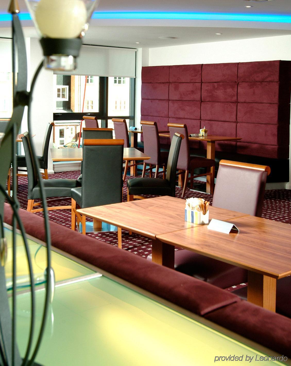 Holiday Inn Express Hemel Hempstead, An Ihg Hotel Restaurant foto